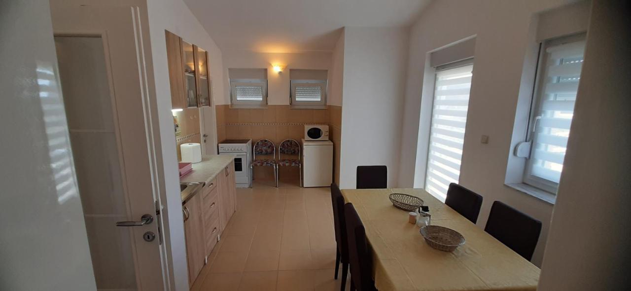 Apartmani Paradise Sutomore Zewnętrze zdjęcie