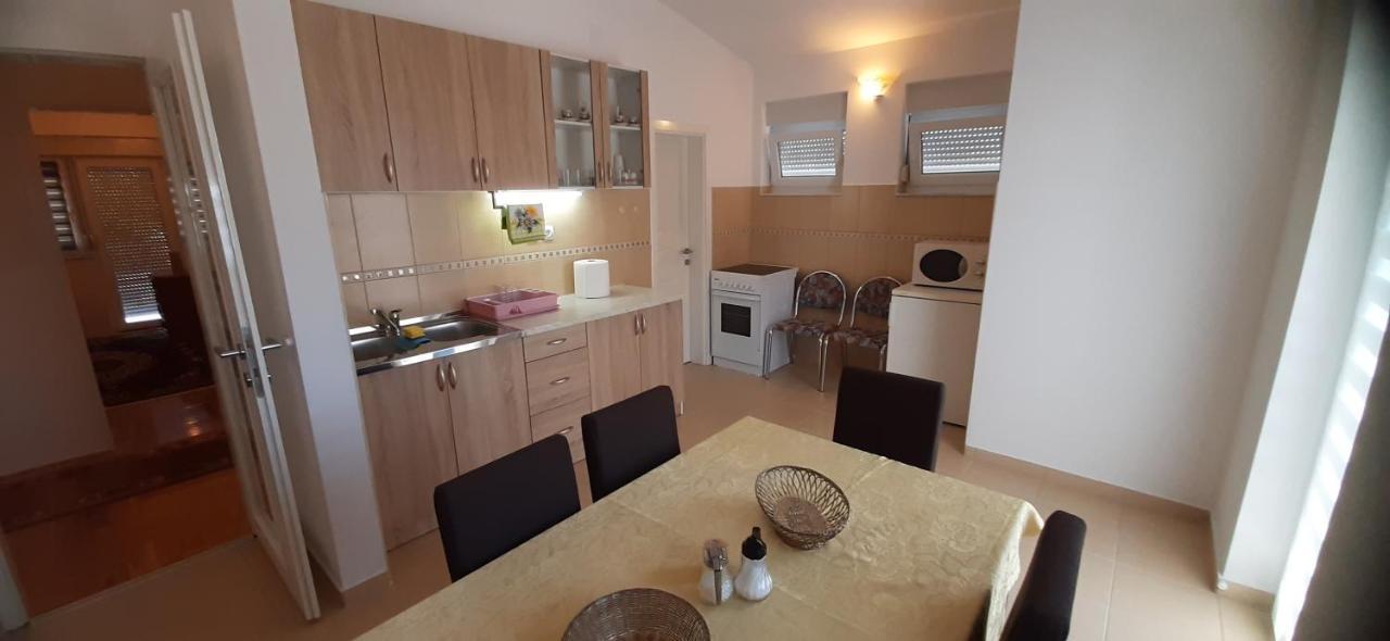 Apartmani Paradise Sutomore Zewnętrze zdjęcie