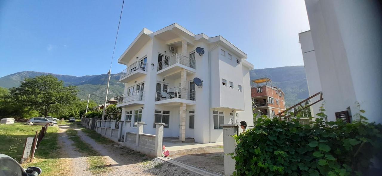 Apartmani Paradise Sutomore Zewnętrze zdjęcie